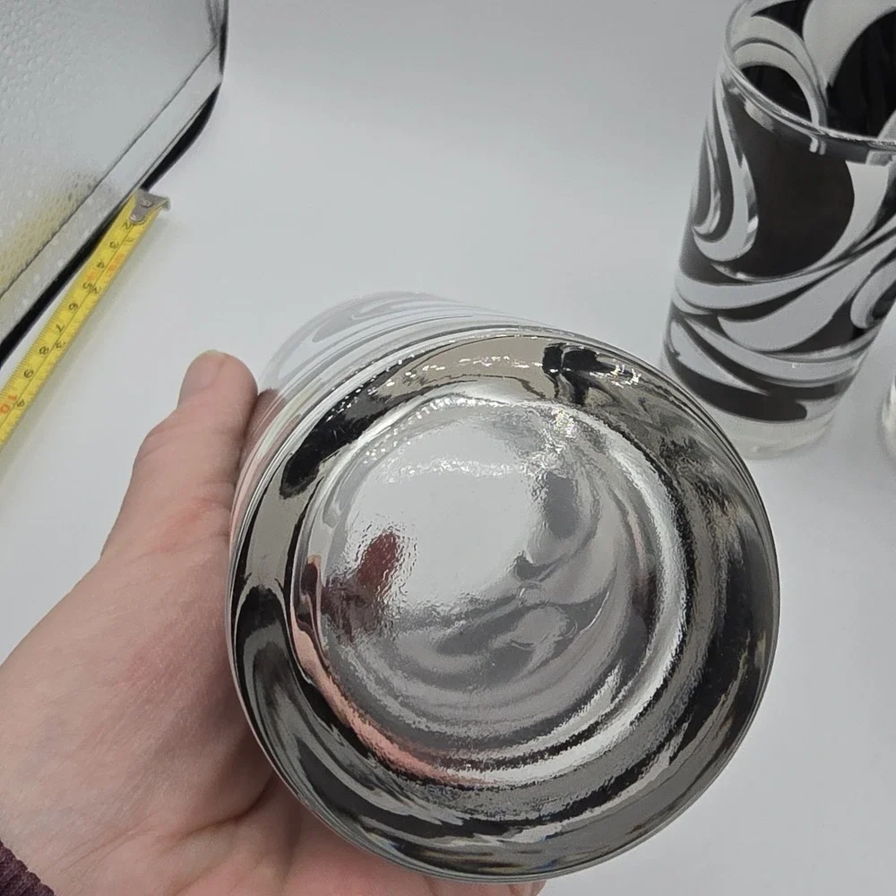 Libbey Partytime Mid-Century Black and White Atomic Swirl Glasses Vhtf Mod‎